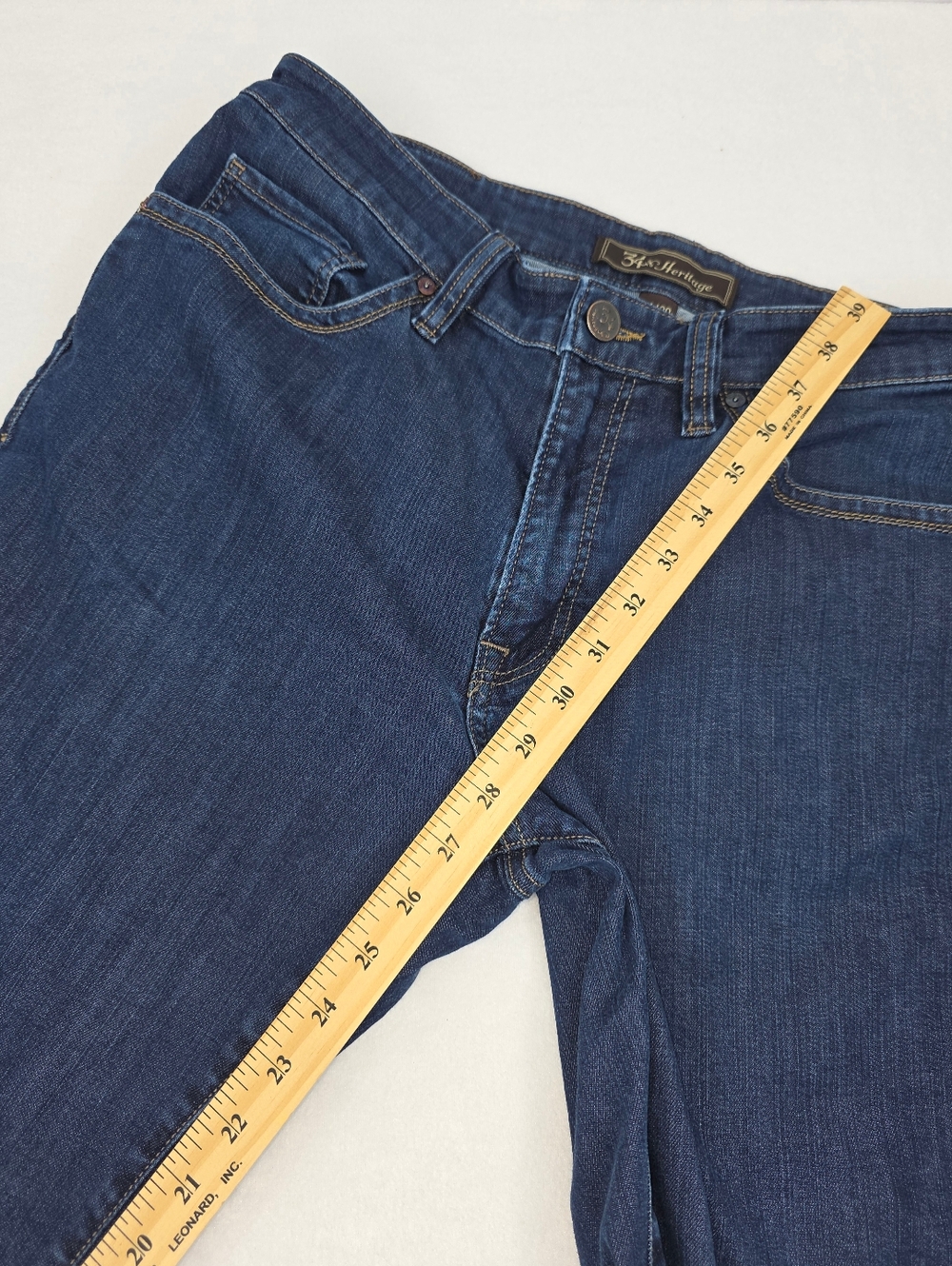 34 Heritage Charisma Men's Dark Blue Straight Leg Jeans Size 34x30 AG-3464 - Picture 5 of 10